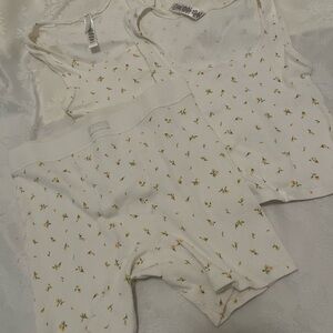 SKIMS Size Medium Rib Cotton Floral Boxer 3-Piece Set - 2 tanks - 1 Boxer